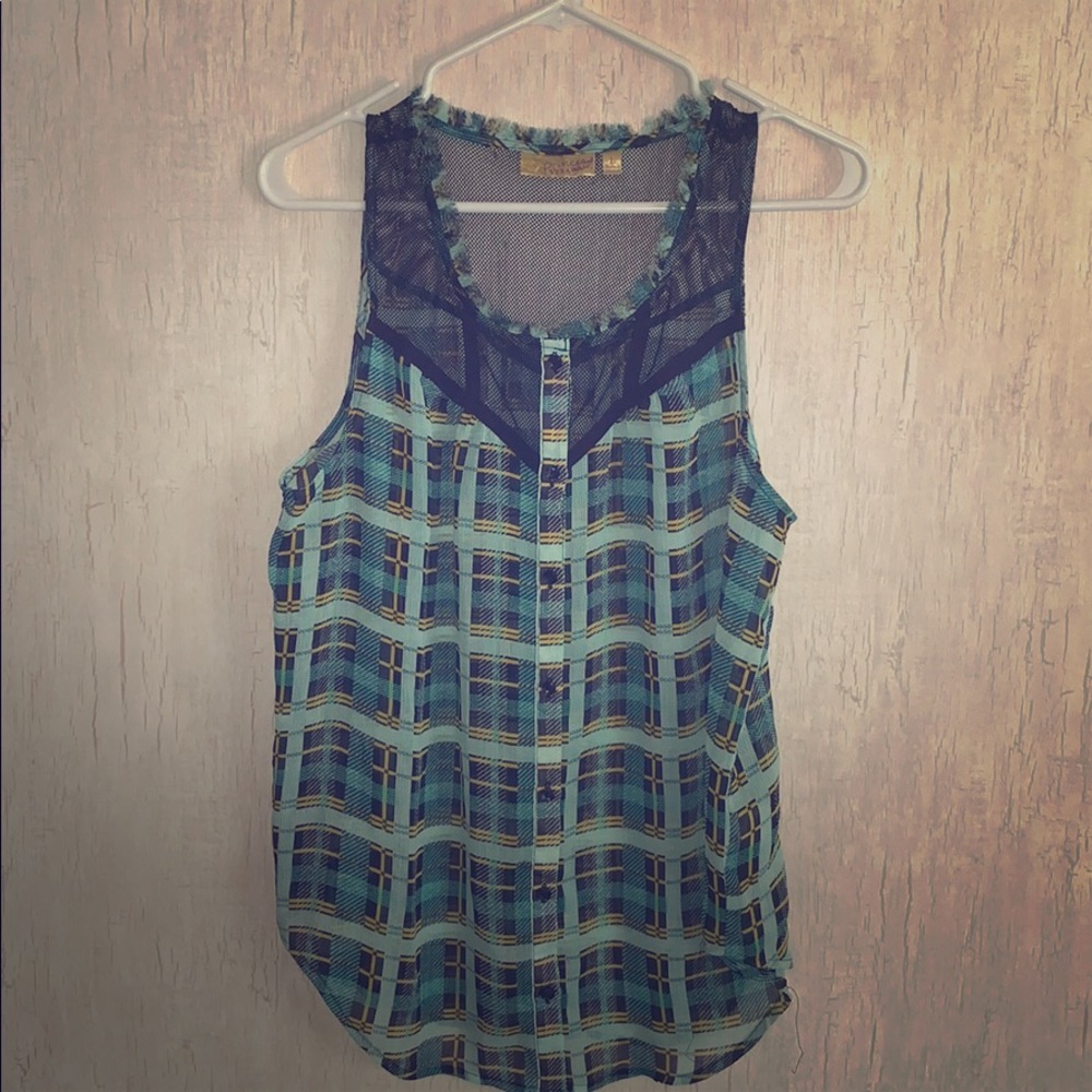Princess Vera Wang Plaid sleeveless button down